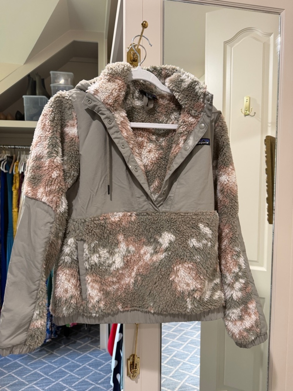 Patagonia Tie-Dye Sherpa Pullover - Olive Green & Blush